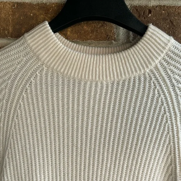 CLUB MONACO White Tinna Balloon Wool Alpaca Sleeve Sweater - Picture 7 of 9